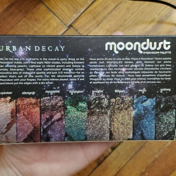 Urban Decay Moondust Eye Shadow Palette - Picture 6 of 8